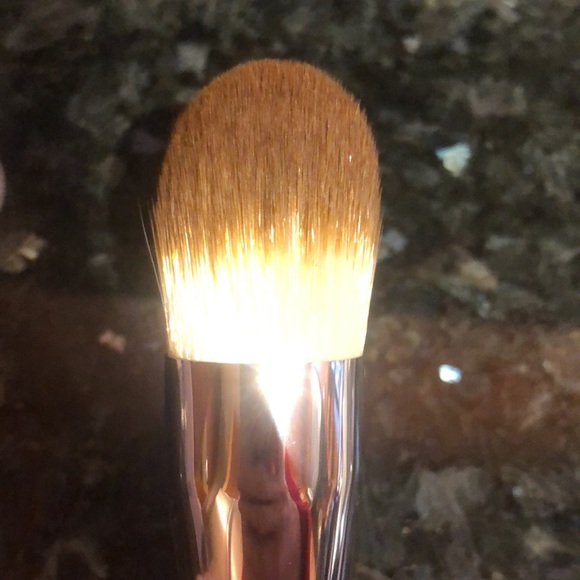 La Mer the Foundation Brush brand new in box - Picture 2 of 5